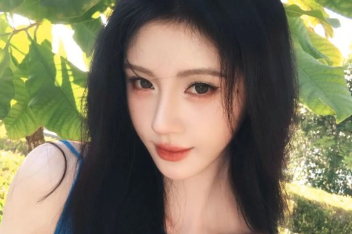 42岁女明星的老公出轨这种狗血新闻居然让我鼻子一酸